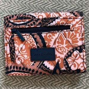 Vera Bradley RFID Riley Compact Wallet